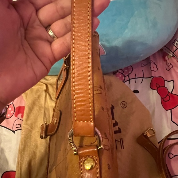 Authentic Prima Classe Alviero Martini - Picture 12 of 12